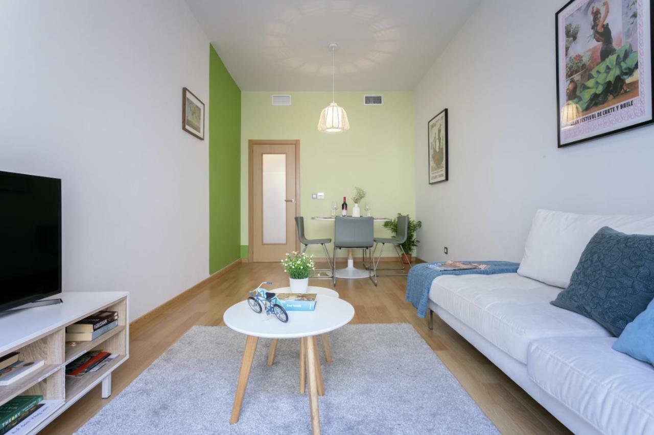 -Malagasunapts- Rooftop Pool & Free Parking 外观 照片